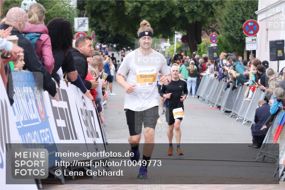 30.08.2026 - Blankeneser Heldenlauf Lena Gebhardt http://msf.ph/oto/10049773 30.08.2026 11:57:36 Ziel 2575 meine-sportfotos.de
