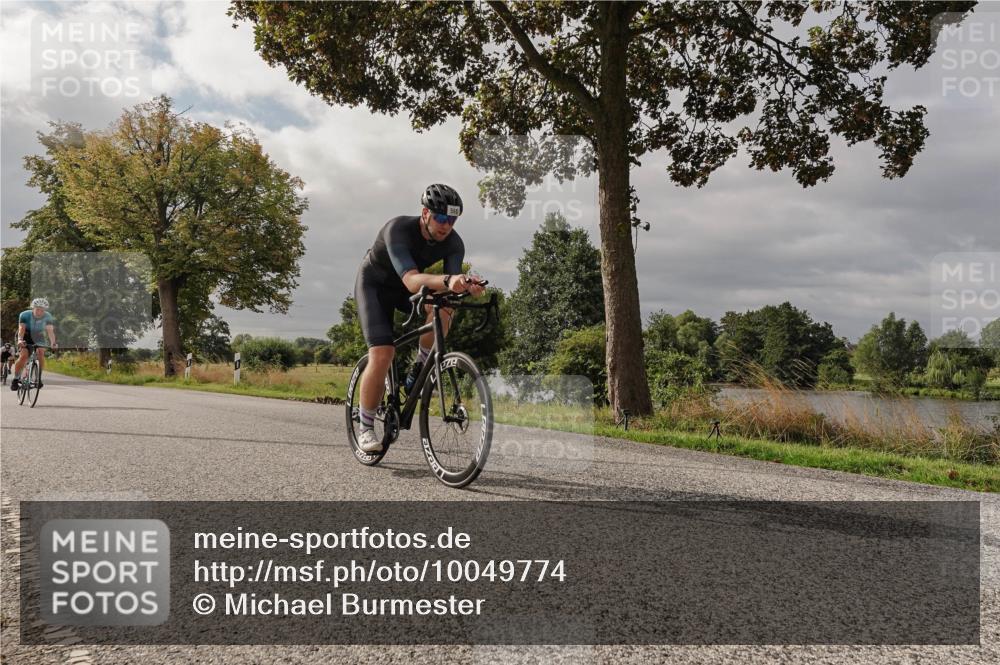 30.08.2026 - Elbe Triathlon Hamburg Michael Burmester http://msf.ph/oto/10049774 30.08.2026 09:54:17 Radfahren 362, 408, 537, 560, 710, 712 meine-sportfotos.de