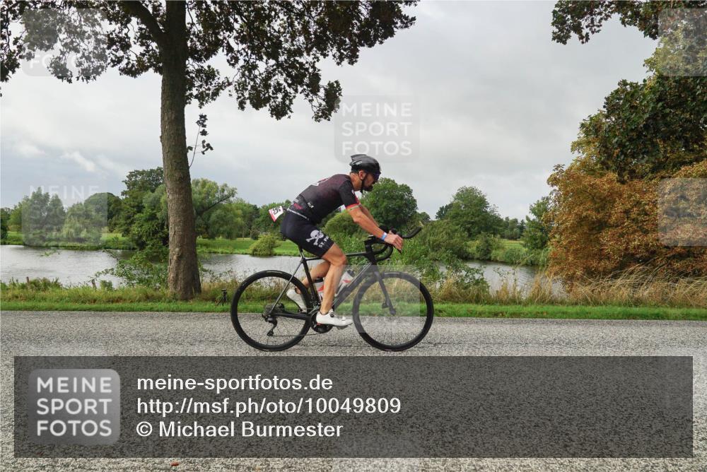 30.08.2026 - Elbe Triathlon Hamburg Michael Burmester http://msf.ph/oto/10049809 30.08.2026 09:40:15 Radfahren 295, 413, 576, 612, 628 meine-sportfotos.de
