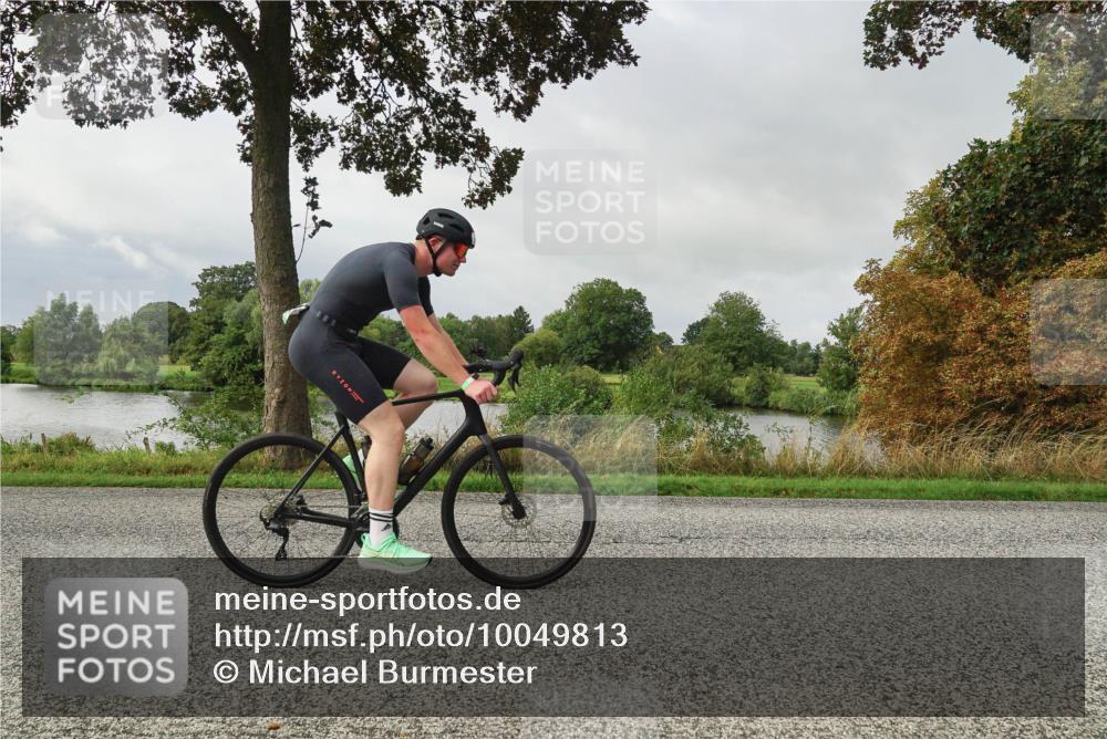30.08.2026 - Elbe Triathlon Hamburg Michael Burmester http://msf.ph/oto/10049813 30.08.2026 09:40:16 Radfahren 295, 413, 576, 612, 628 meine-sportfotos.de