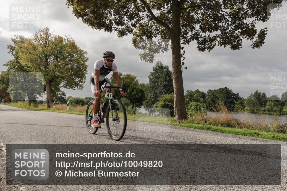 30.08.2026 - Elbe Triathlon Hamburg Michael Burmester http://msf.ph/oto/10049820 30.08.2026 09:54:53 Radfahren 418, 583, 729 meine-sportfotos.de