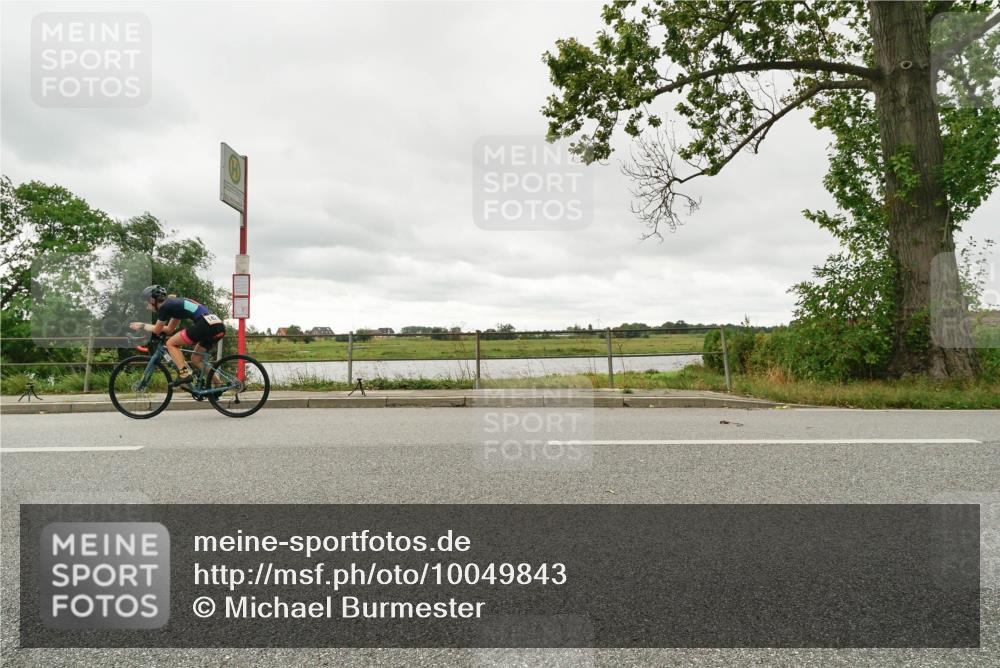 30.08.2026 - Elbe Triathlon Hamburg Michael Burmester http://msf.ph/oto/10049843 30.08.2026 15:38:14 Radfahren  meine-sportfotos.de
