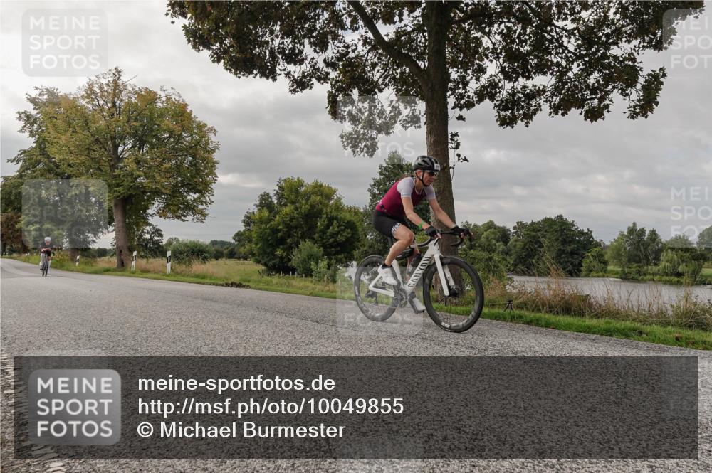 30.08.2026 - Elbe Triathlon Hamburg Michael Burmester http://msf.ph/oto/10049855 30.08.2026 09:55:27 Radfahren 353, 528, 534, 617, 628, 633, 669, 939, 961 meine-sportfotos.de