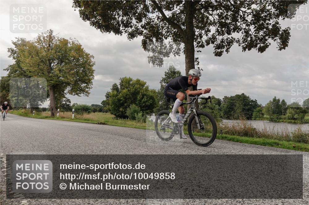 30.08.2026 - Elbe Triathlon Hamburg Michael Burmester http://msf.ph/oto/10049858 30.08.2026 09:55:29 Radfahren 289, 353, 534, 617, 669, 961 meine-sportfotos.de