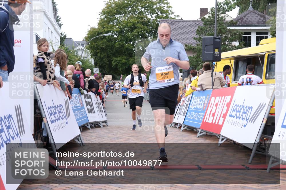 30.08.2026 - Blankeneser Heldenlauf Lena Gebhardt http://msf.ph/oto/10049877 30.08.2026 11:57:47 Ziel 2239, 2574, 2575, 2713, 2869 meine-sportfotos.de
