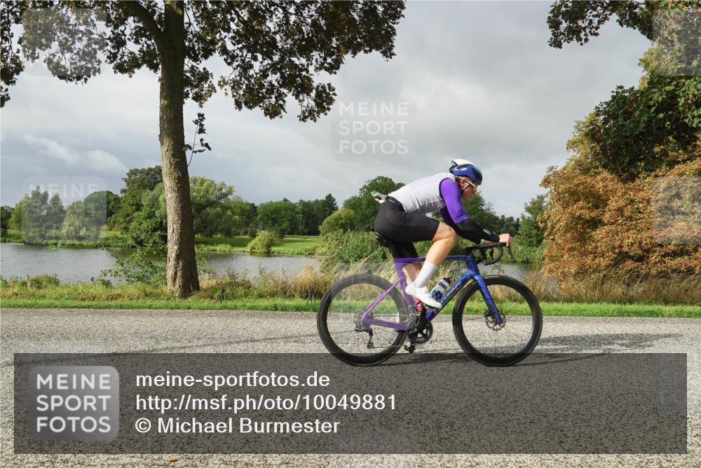 30.08.2026 - Elbe Triathlon Hamburg Michael Burmester http://msf.ph/oto/10049881 30.08.2026 09:40:50 Radfahren 245, 351, 421, 853 meine-sportfotos.de