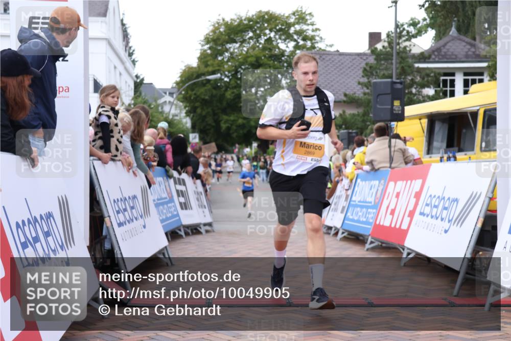 30.08.2026 - Blankeneser Heldenlauf Lena Gebhardt http://msf.ph/oto/10049905 30.08.2026 11:57:49 Ziel 2239, 2574, 2713, 2869 meine-sportfotos.de