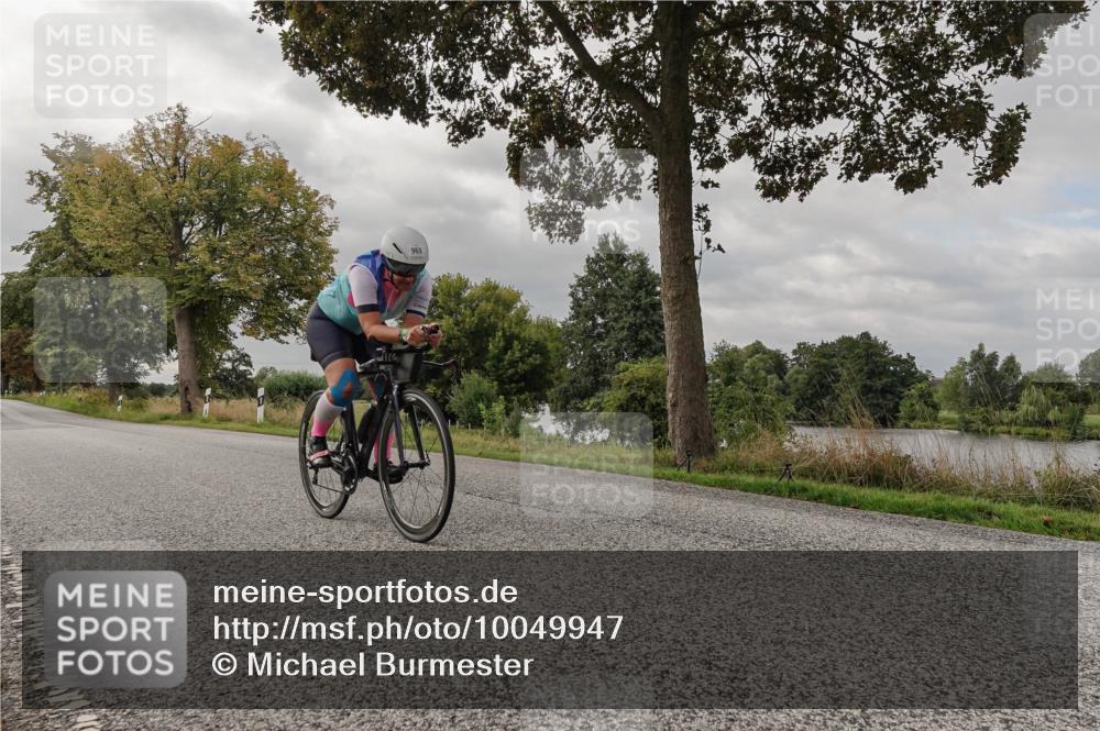 30.08.2026 - Elbe Triathlon Hamburg Michael Burmester http://msf.ph/oto/10049947 30.08.2026 09:56:07 Radfahren 581, 657, 902, 969 meine-sportfotos.de