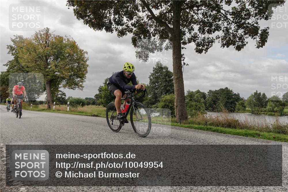 30.08.2026 - Elbe Triathlon Hamburg Michael Burmester http://msf.ph/oto/10049954 30.08.2026 09:56:15 Radfahren 451, 544, 626, 657, 797 meine-sportfotos.de