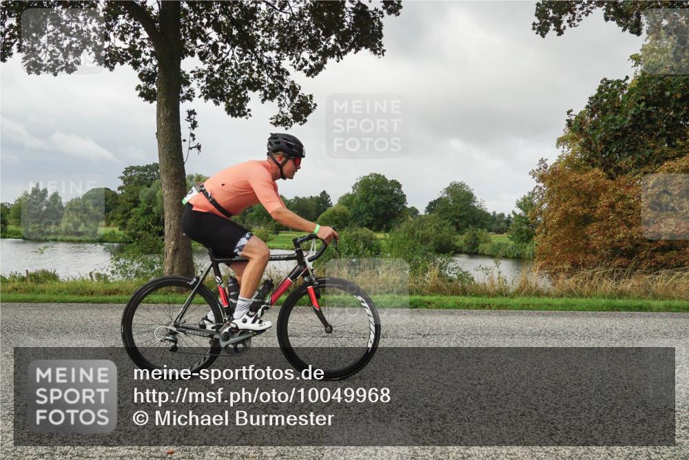 30.08.2026 - Elbe Triathlon Hamburg Michael Burmester http://msf.ph/oto/10049968 30.08.2026 09:41:24 Radfahren 287, 472, 880, 887 meine-sportfotos.de