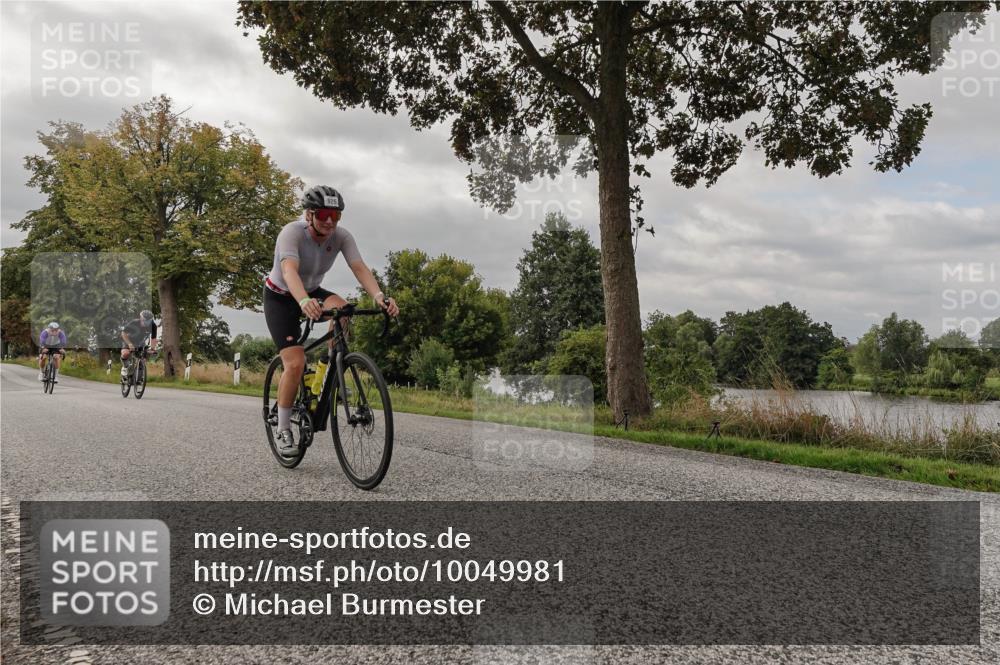 30.08.2026 - Elbe Triathlon Hamburg Michael Burmester http://msf.ph/oto/10049981 30.08.2026 09:56:31 Radfahren 363, 421, 731, 853, 926 meine-sportfotos.de