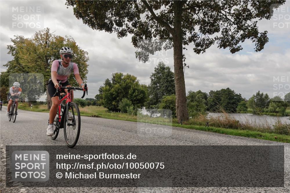 30.08.2026 - Elbe Triathlon Hamburg Michael Burmester http://msf.ph/oto/10050075 30.08.2026 09:57:26 Radfahren 261, 658, 698, 747, 810, 887, 1896 meine-sportfotos.de