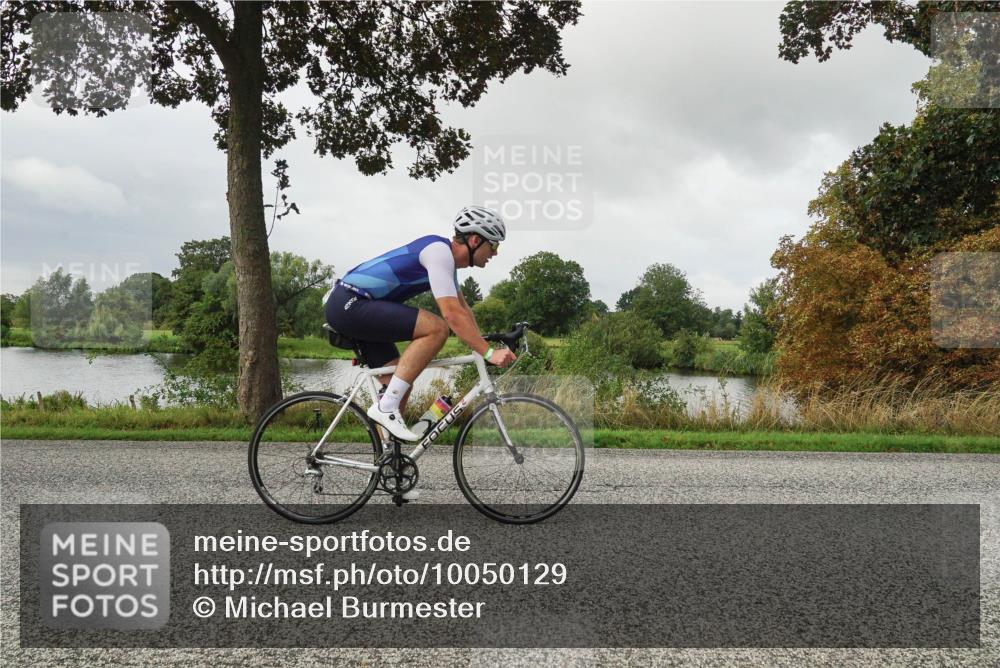 30.08.2026 - Elbe Triathlon Hamburg Michael Burmester http://msf.ph/oto/10050129 30.08.2026 09:42:12 Radfahren 253, 340, 409, 605, 608, 613, 731 meine-sportfotos.de