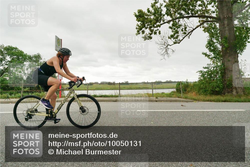 30.08.2026 - Elbe Triathlon Hamburg Michael Burmester http://msf.ph/oto/10050131 30.08.2026 15:41:34 Radfahren  meine-sportfotos.de