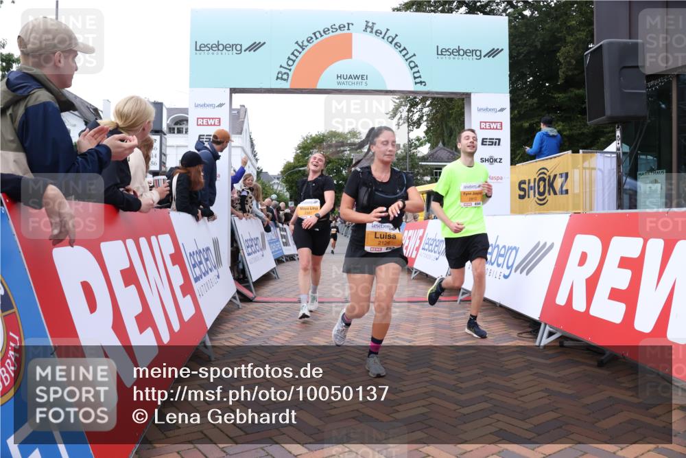 30.08.2026 - Blankeneser Heldenlauf Lena Gebhardt http://msf.ph/oto/10050137 30.08.2026 11:58:17 Ziel 2397, 2560, 2812 meine-sportfotos.de