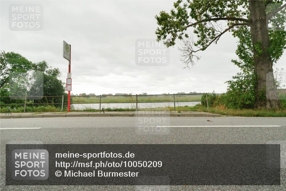 30.08.2026 - Elbe Triathlon Hamburg Michael Burmester http://msf.ph/oto/10050209 30.08.2026 15:42:03 Radfahren  meine-sportfotos.de