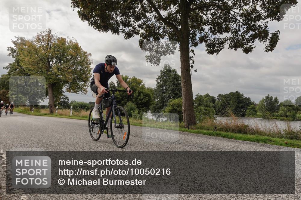 30.08.2026 - Elbe Triathlon Hamburg Michael Burmester http://msf.ph/oto/10050216 30.08.2026 09:58:53 Radfahren 540, 664, 752, 799, 919, 954 meine-sportfotos.de