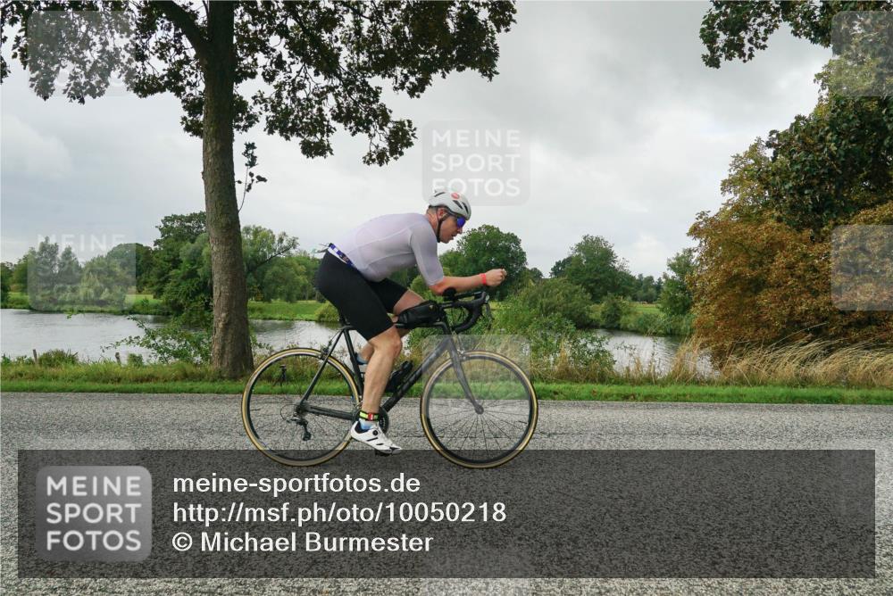 30.08.2026 - Elbe Triathlon Hamburg Michael Burmester http://msf.ph/oto/10050218 30.08.2026 09:42:40 Radfahren 510, 543, 580, 886 meine-sportfotos.de