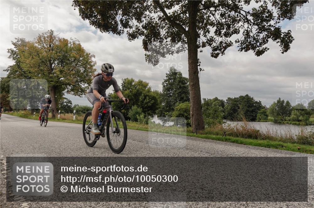 30.08.2026 - Elbe Triathlon Hamburg Michael Burmester http://msf.ph/oto/10050300 30.08.2026 09:59:40 Radfahren 608, 655, 673, 863 meine-sportfotos.de