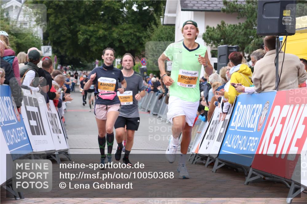 30.08.2026 - Blankeneser Heldenlauf Lena Gebhardt http://msf.ph/oto/10050368 30.08.2026 11:58:43 Ziel 2104, 2647, 2706 meine-sportfotos.de