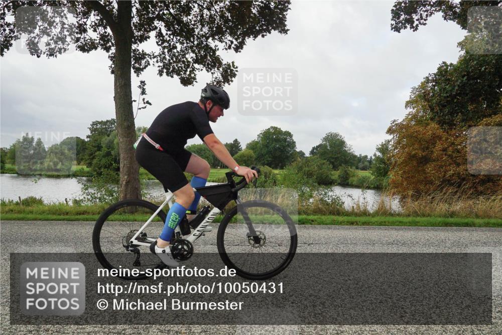 30.08.2026 - Elbe Triathlon Hamburg Michael Burmester http://msf.ph/oto/10050431 30.08.2026 09:44:14 Radfahren 335, 556, 752, 771, 831, 866 meine-sportfotos.de