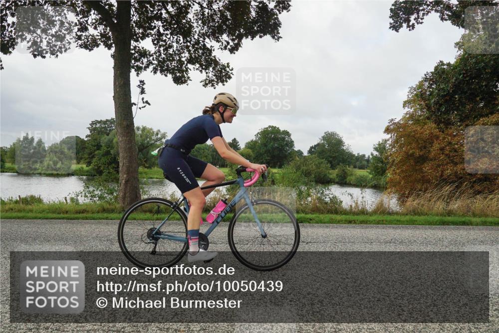 30.08.2026 - Elbe Triathlon Hamburg Michael Burmester http://msf.ph/oto/10050439 30.08.2026 09:44:17 Radfahren 248, 317, 394, 556, 750, 752, 831, 866 meine-sportfotos.de
