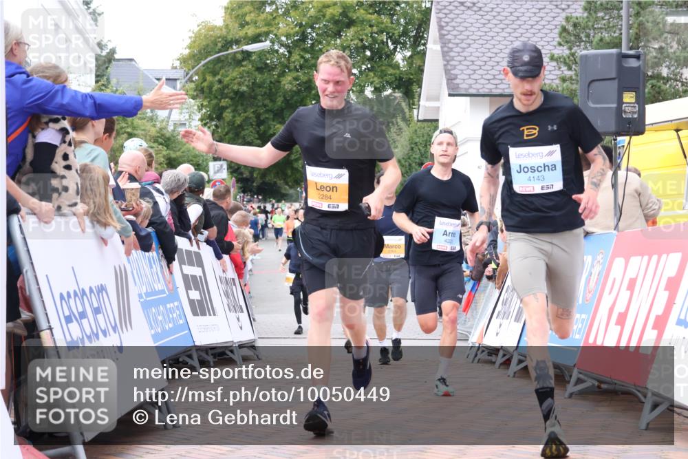 30.08.2026 - Blankeneser Heldenlauf Lena Gebhardt http://msf.ph/oto/10050449 30.08.2026 11:58:51 Ziel 2104, 2284, 2364, 2647, 2695, 2706, 2745, 4143, 4325 meine-sportfotos.de