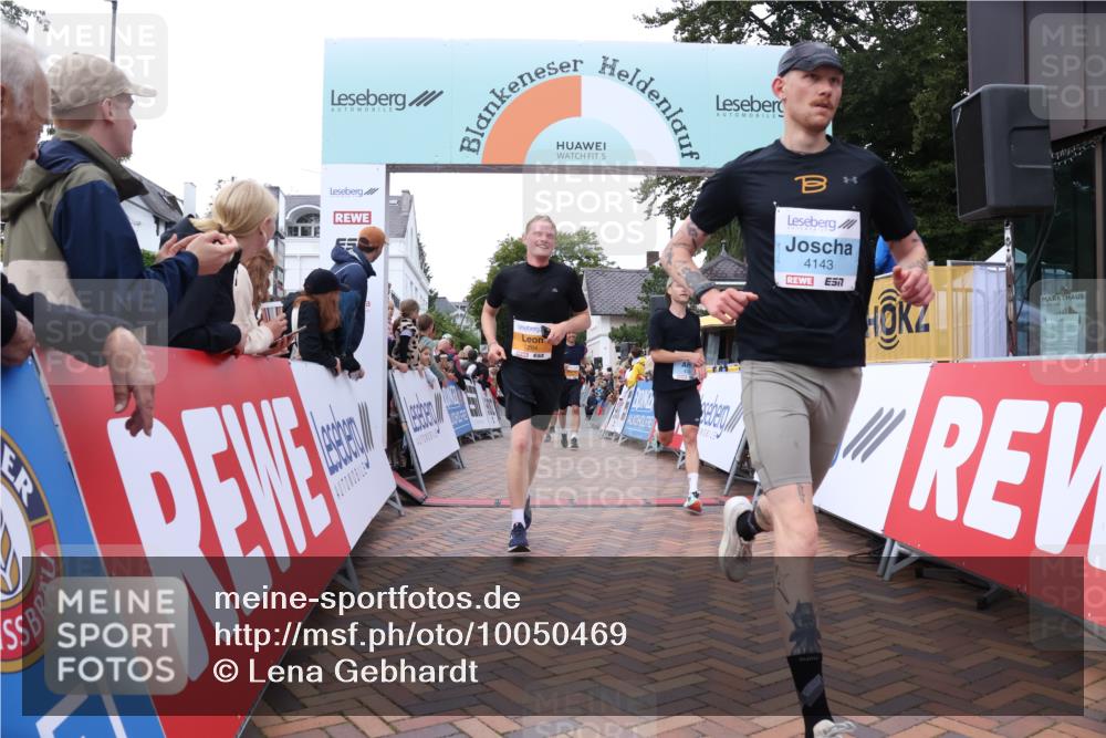 30.08.2026 - Blankeneser Heldenlauf Lena Gebhardt http://msf.ph/oto/10050469 30.08.2026 11:58:53 Ziel 2284, 2364, 2647, 2695, 2706, 2745, 4143, 4325 meine-sportfotos.de