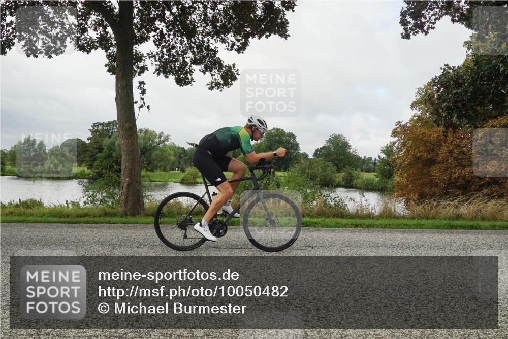 30.08.2026 - Elbe Triathlon Hamburg Michael Burmester http://msf.ph/oto/10050482 30.08.2026 09:44:40 Radfahren 292, 430, 475, 532, 635, 848 meine-sportfotos.de