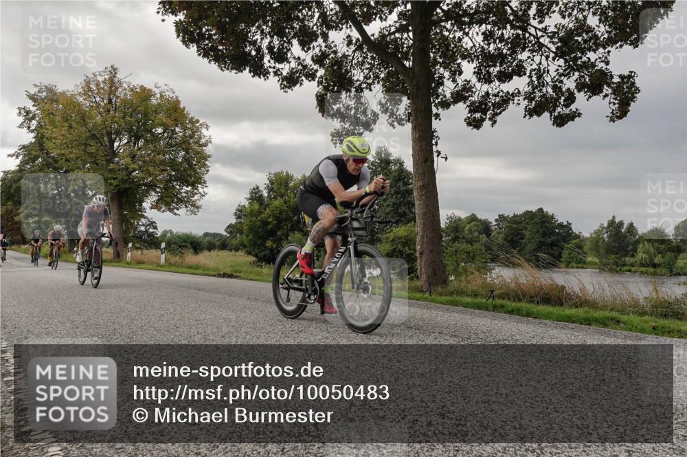 30.08.2026 - Elbe Triathlon Hamburg Michael Burmester http://msf.ph/oto/10050483 30.08.2026 10:02:54 Radfahren 493, 598, 639, 670, 674, 862, 870, 942, 978 meine-sportfotos.de