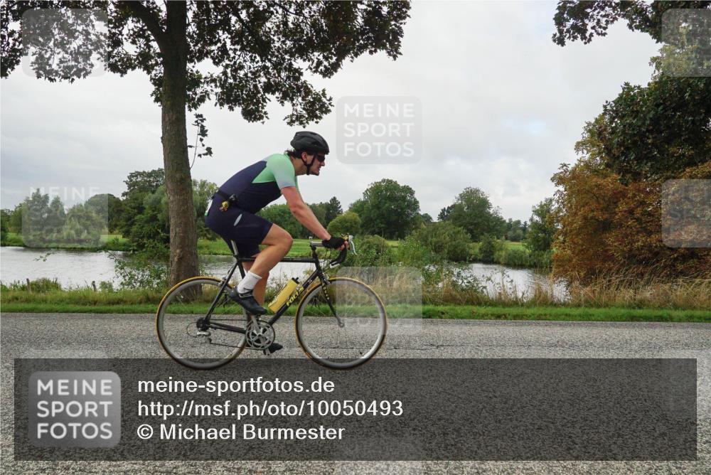 30.08.2026 - Elbe Triathlon Hamburg Michael Burmester http://msf.ph/oto/10050493 30.08.2026 09:44:42 Radfahren 292, 430, 475, 532, 635, 848 meine-sportfotos.de