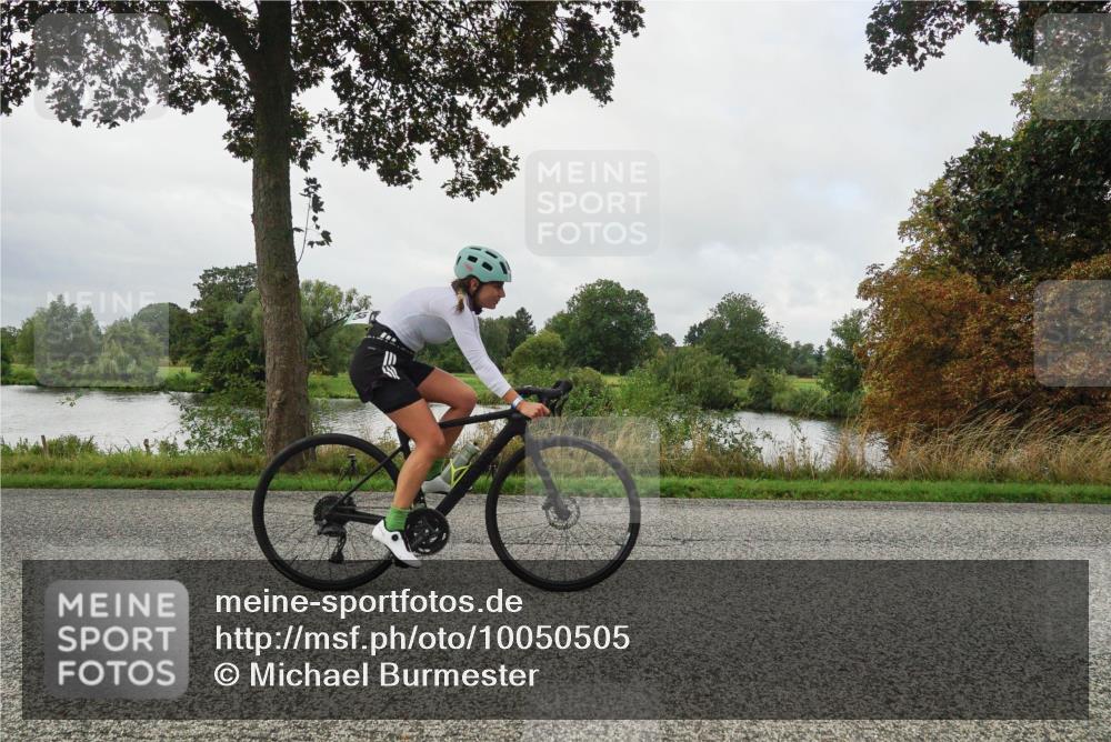 30.08.2026 - Elbe Triathlon Hamburg Michael Burmester http://msf.ph/oto/10050505 30.08.2026 09:44:46 Radfahren 273, 284, 475, 635, 724, 848 meine-sportfotos.de