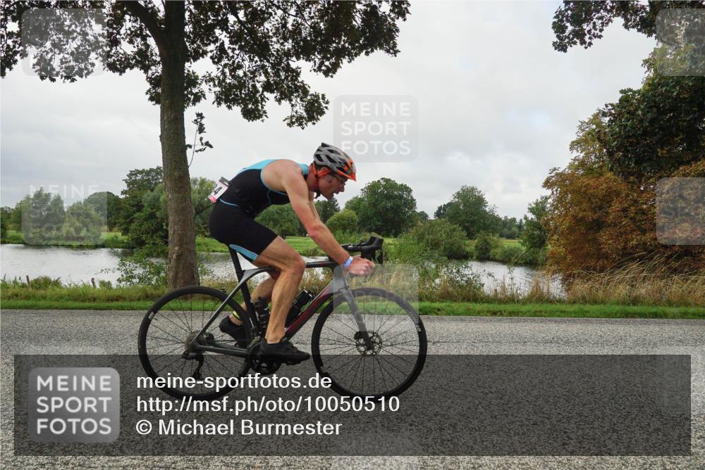 30.08.2026 - Elbe Triathlon Hamburg Michael Burmester http://msf.ph/oto/10050510 30.08.2026 09:44:50 Radfahren 273, 284, 636, 701, 724, 848, 864 meine-sportfotos.de