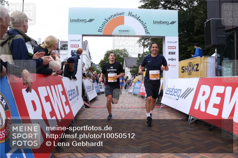30.08.2026 - Blankeneser Heldenlauf Lena Gebhardt http://msf.ph/oto/10050512 30.08.2026 11:58:56 Ziel 2284, 2364, 2376, 2695, 2745, 2918, 2919, 4143, 4325 meine-sportfotos.de
