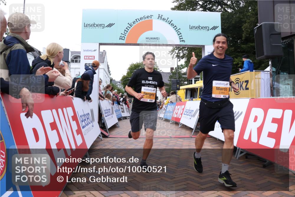 30.08.2026 - Blankeneser Heldenlauf Lena Gebhardt http://msf.ph/oto/10050521 30.08.2026 11:58:56 Ziel 2284, 2364, 2376, 2695, 2745, 2918, 2919, 4143, 4325 meine-sportfotos.de