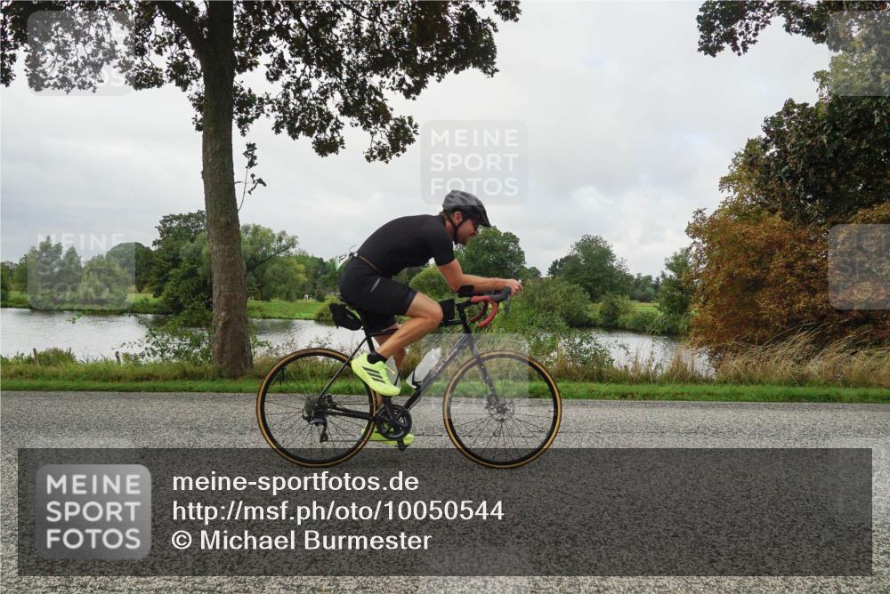 30.08.2026 - Elbe Triathlon Hamburg Michael Burmester http://msf.ph/oto/10050544 30.08.2026 09:45:00 Radfahren 274, 452, 495, 636, 664, 769, 864 meine-sportfotos.de