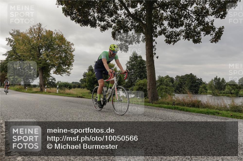 30.08.2026 - Elbe Triathlon Hamburg Michael Burmester http://msf.ph/oto/10050566 30.08.2026 10:03:51 Radfahren 426, 536, 589, 805 meine-sportfotos.de