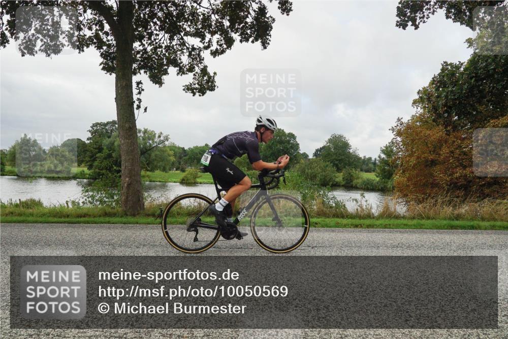 30.08.2026 - Elbe Triathlon Hamburg Michael Burmester http://msf.ph/oto/10050569 30.08.2026 09:45:11 Radfahren 508, 798, 827, 862 meine-sportfotos.de