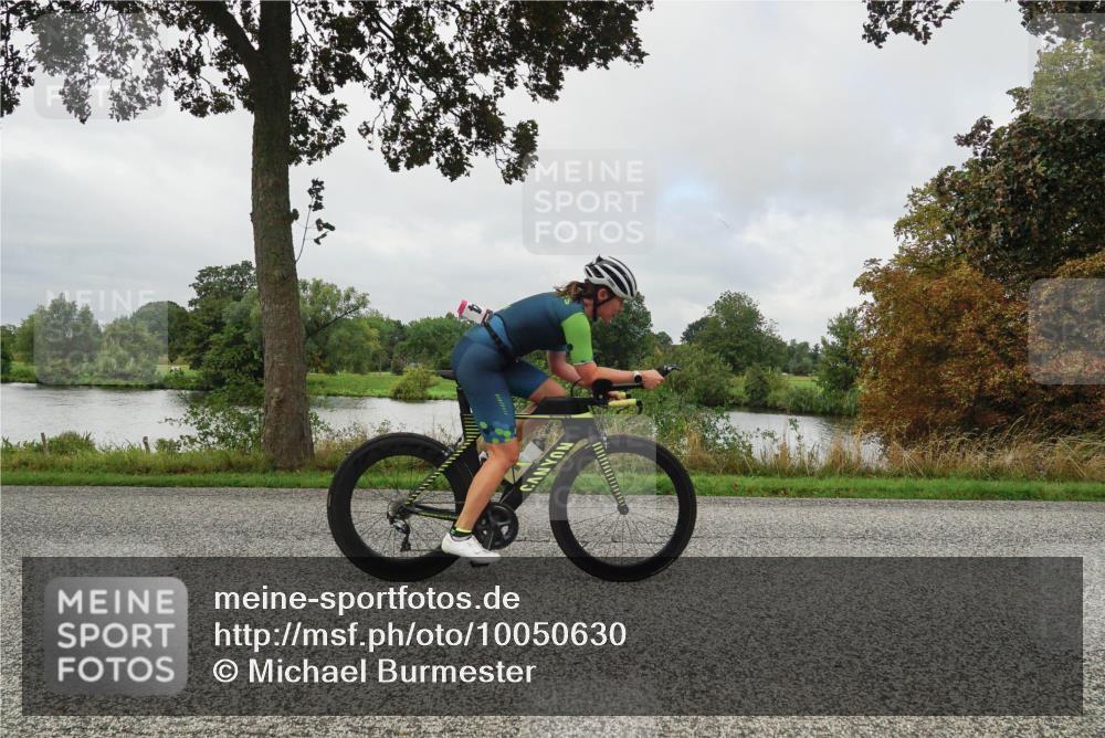 30.08.2026 - Elbe Triathlon Hamburg Michael Burmester http://msf.ph/oto/10050630 30.08.2026 09:45:39 Radfahren 354, 548, 655, 673, 859 meine-sportfotos.de