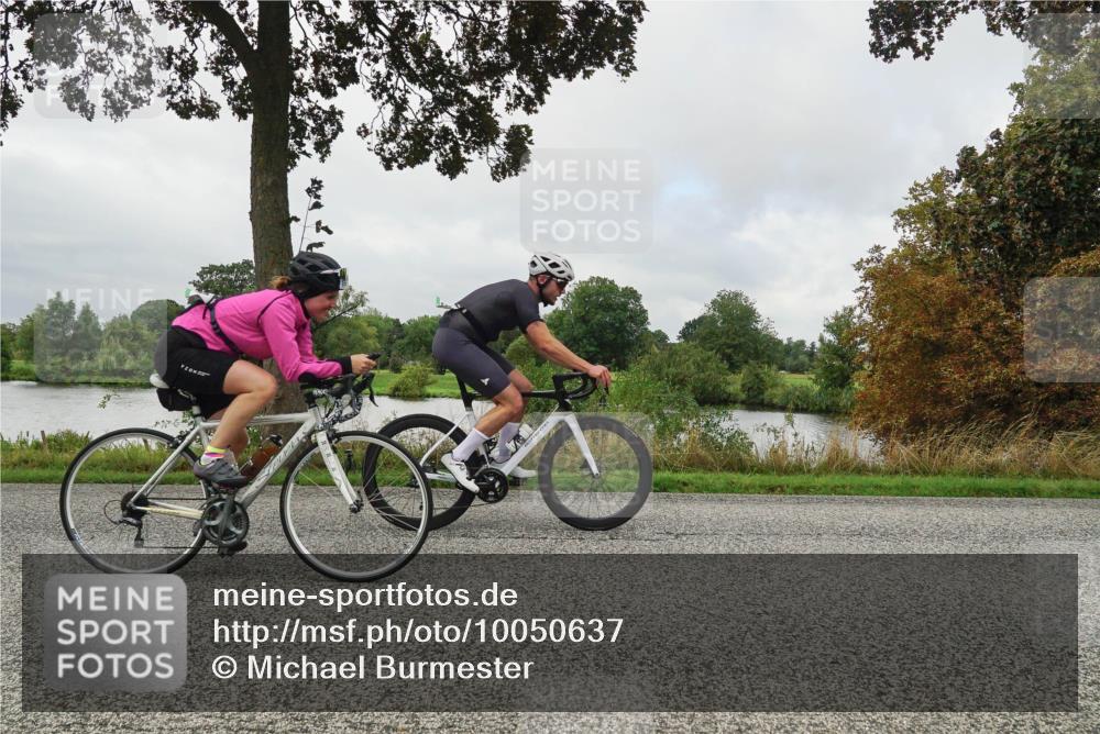 30.08.2026 - Elbe Triathlon Hamburg Michael Burmester http://msf.ph/oto/10050637 30.08.2026 09:45:40 Radfahren 354, 548, 655, 673, 859 meine-sportfotos.de