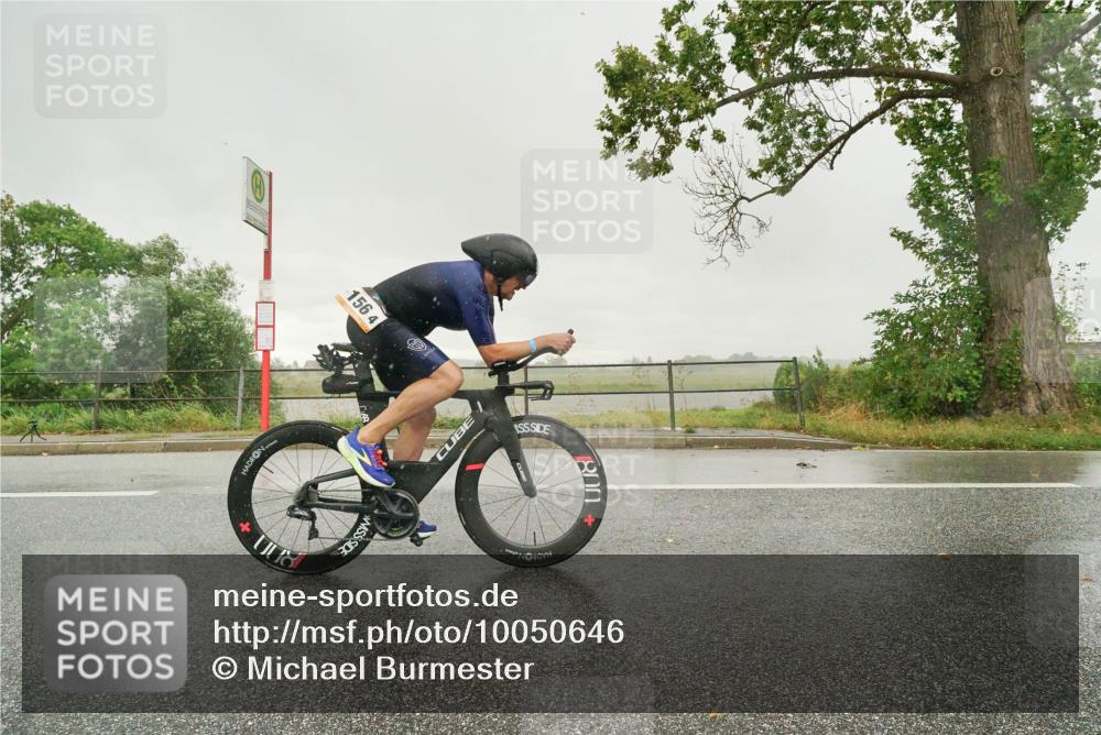 30.08.2026 - Elbe Triathlon Hamburg Michael Burmester http://msf.ph/oto/10050646 30.08.2026 15:48:50 Radfahren  meine-sportfotos.de
