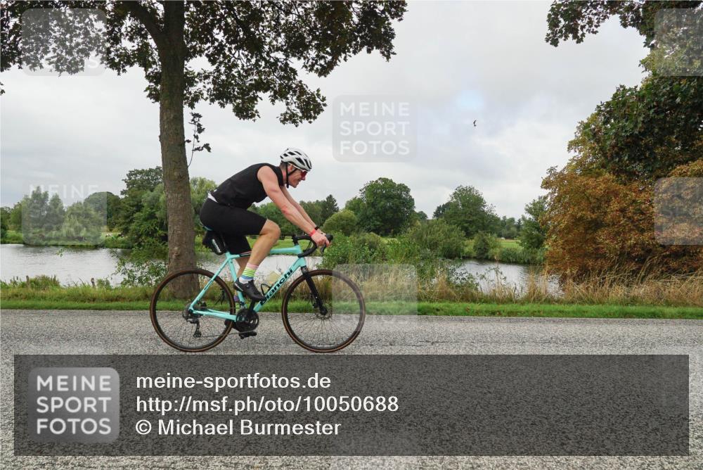 30.08.2026 - Elbe Triathlon Hamburg Michael Burmester http://msf.ph/oto/10050688 30.08.2026 09:46:05 Radfahren 564, 640, 674, 702, 898 meine-sportfotos.de