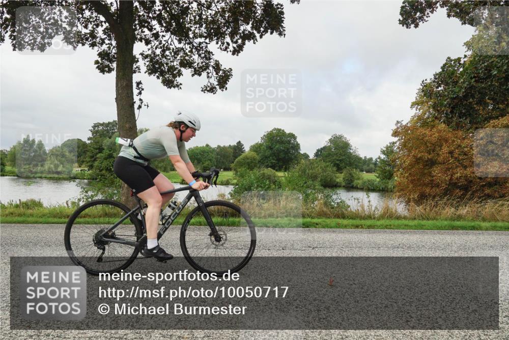 30.08.2026 - Elbe Triathlon Hamburg Michael Burmester http://msf.ph/oto/10050717 30.08.2026 09:46:15 Radfahren 276, 376, 379, 438, 577, 637, 650, 674, 700, 841, 847 meine-sportfotos.de