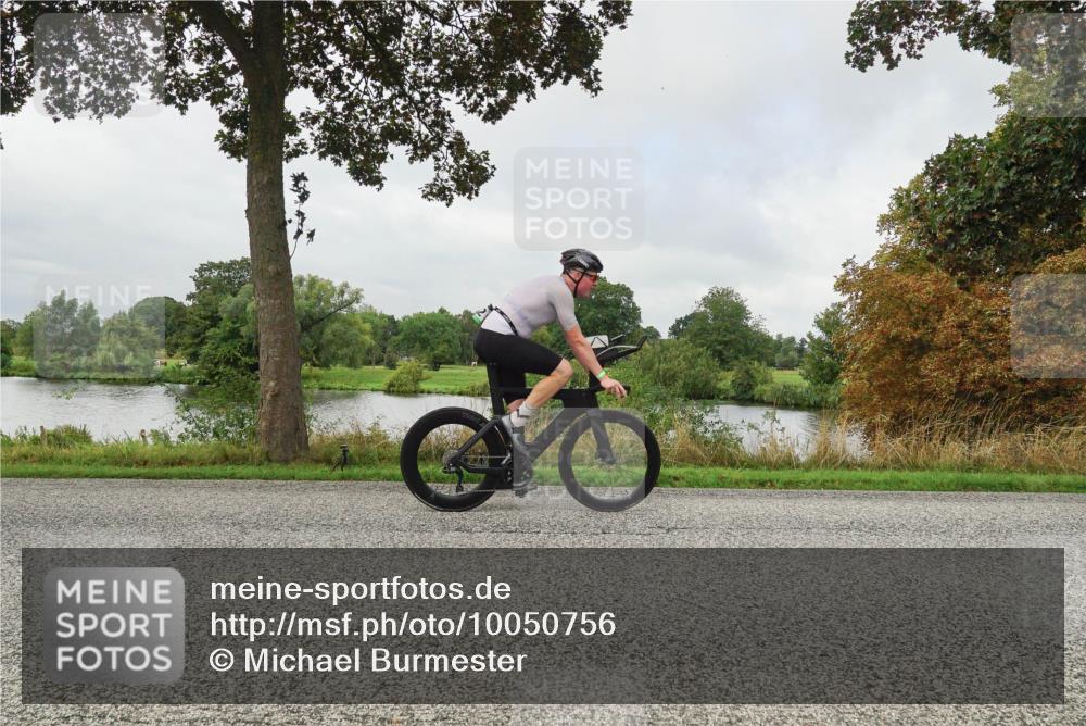 30.08.2026 - Elbe Triathlon Hamburg Michael Burmester http://msf.ph/oto/10050756 30.08.2026 09:46:29 Radfahren 343, 412, 426, 460, 484, 493, 568, 589, 725 meine-sportfotos.de