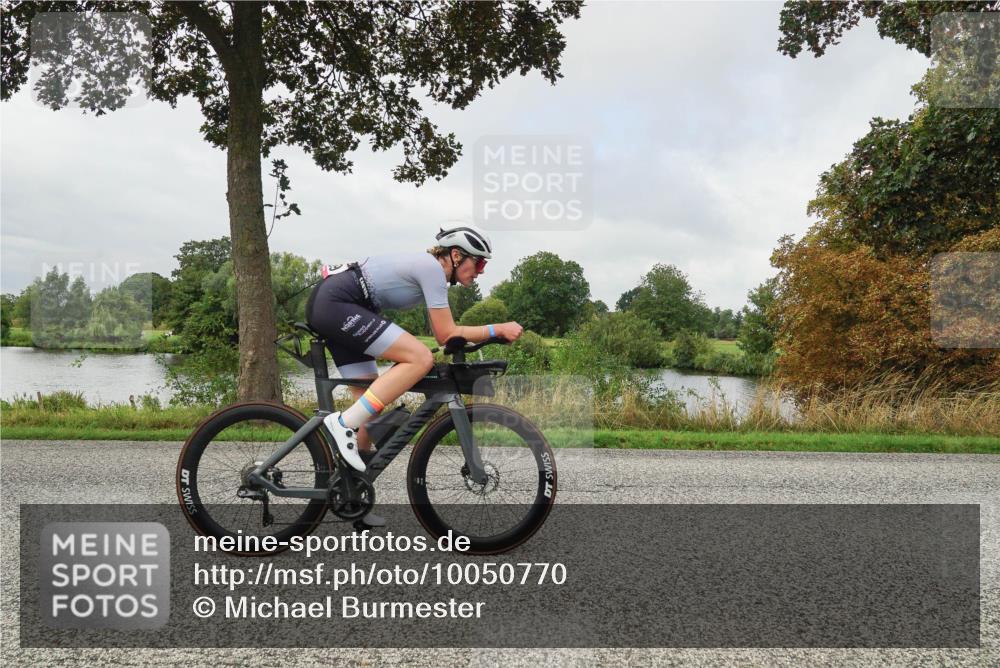 30.08.2026 - Elbe Triathlon Hamburg Michael Burmester http://msf.ph/oto/10050770 30.08.2026 09:46:41 Radfahren 369, 485, 675, 699, 818 meine-sportfotos.de