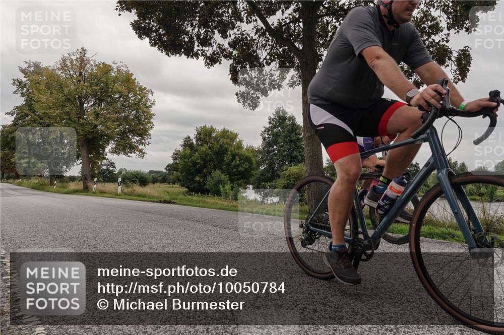 30.08.2026 - Elbe Triathlon Hamburg Michael Burmester http://msf.ph/oto/10050784 30.08.2026 10:07:23 Radfahren 468, 573, 903, 917 meine-sportfotos.de