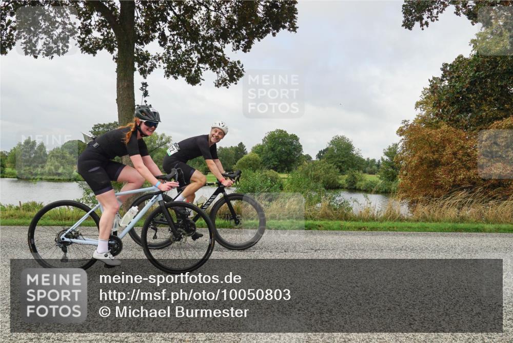 30.08.2026 - Elbe Triathlon Hamburg Michael Burmester http://msf.ph/oto/10050803 30.08.2026 09:47:00 Radfahren 468, 572, 672, 704, 824, 870 meine-sportfotos.de