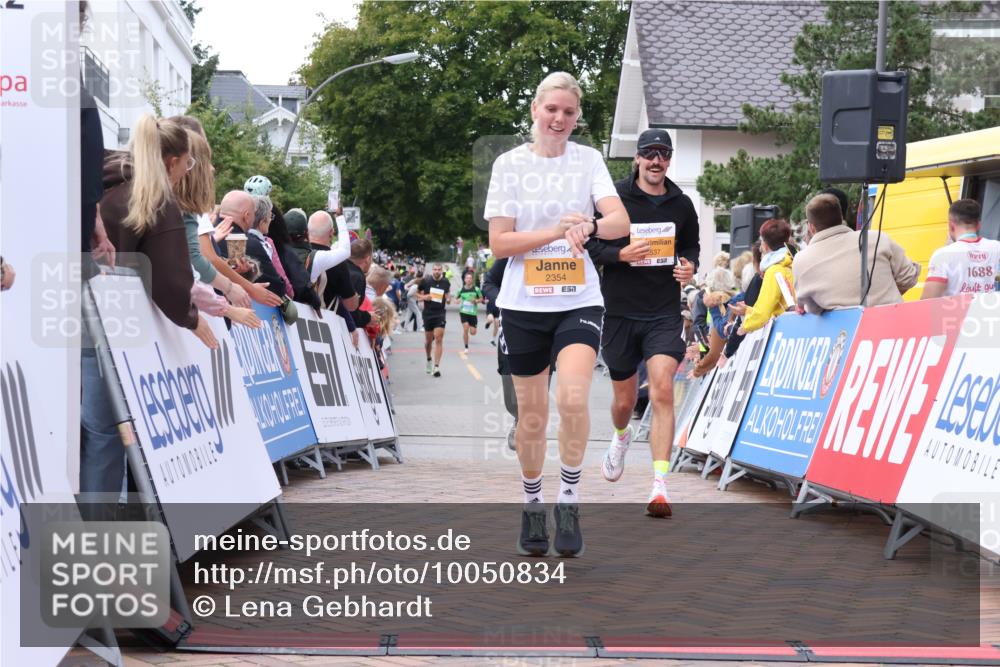 30.08.2026 - Blankeneser Heldenlauf Lena Gebhardt http://msf.ph/oto/10050834 30.08.2026 11:59:21 Ziel 2288, 2354, 2537, 2748, 2807 meine-sportfotos.de
