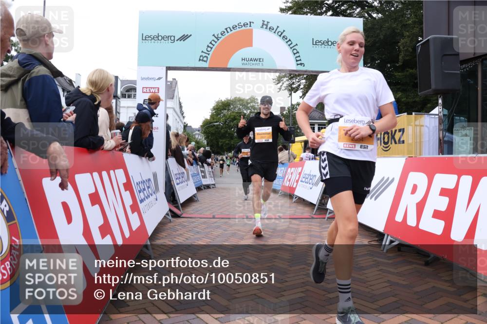 30.08.2026 - Blankeneser Heldenlauf Lena Gebhardt http://msf.ph/oto/10050851 30.08.2026 11:59:23 Ziel 2288, 2354, 2537, 2748 meine-sportfotos.de