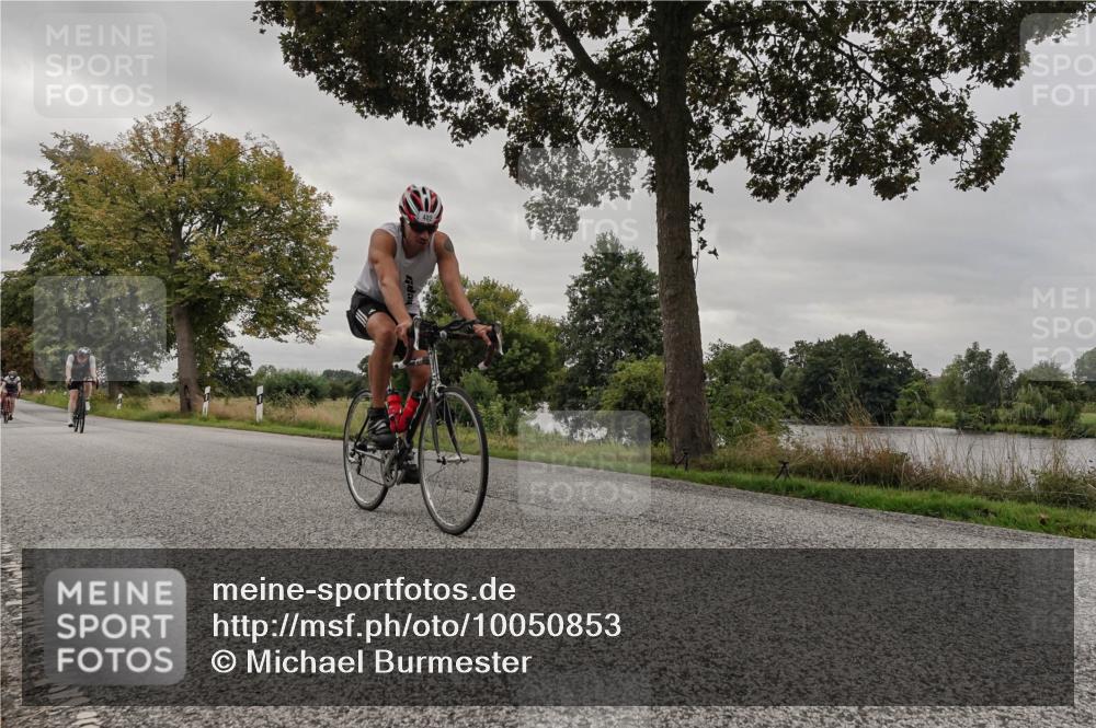 30.08.2026 - Elbe Triathlon Hamburg Michael Burmester http://msf.ph/oto/10050853 30.08.2026 10:08:09 Radfahren 434, 482, 696, 763, 800, 812, 914 meine-sportfotos.de